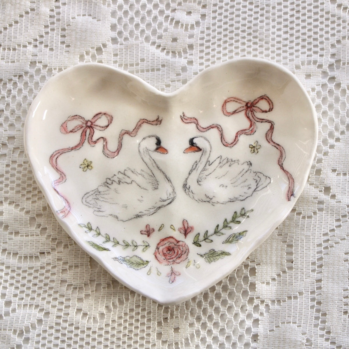 Lover Swans With Bows Heart Dish
