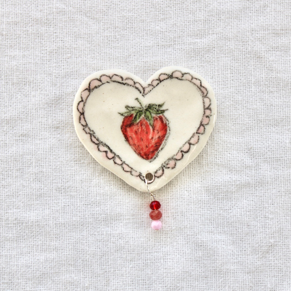Strawberry in Lace Beaded Magnet