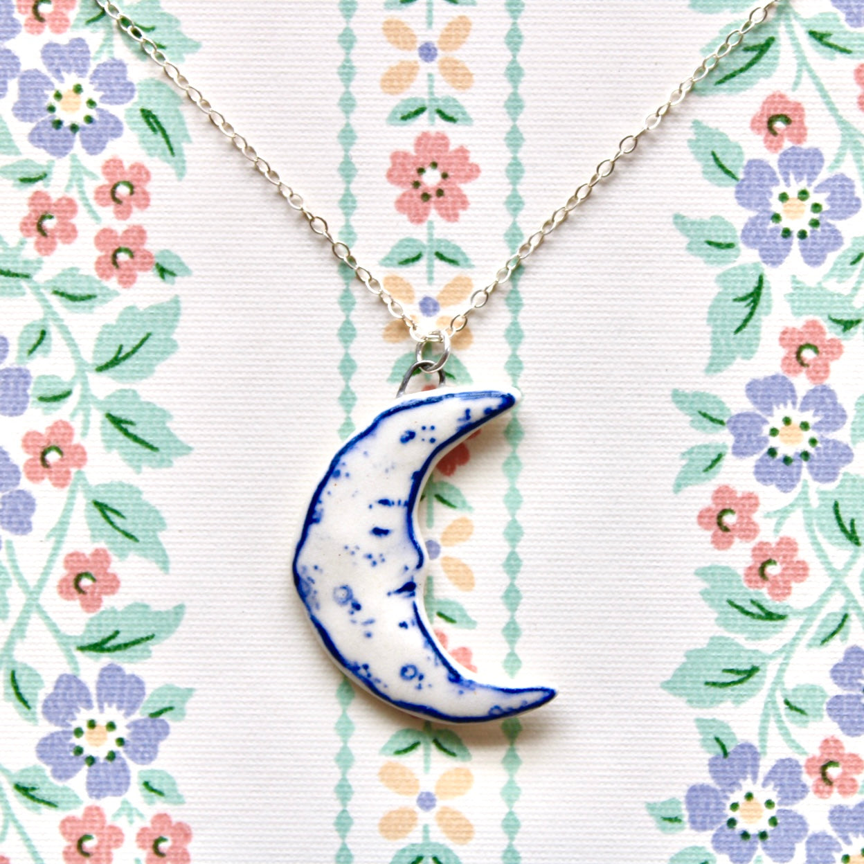 Moon Necklace in Silver