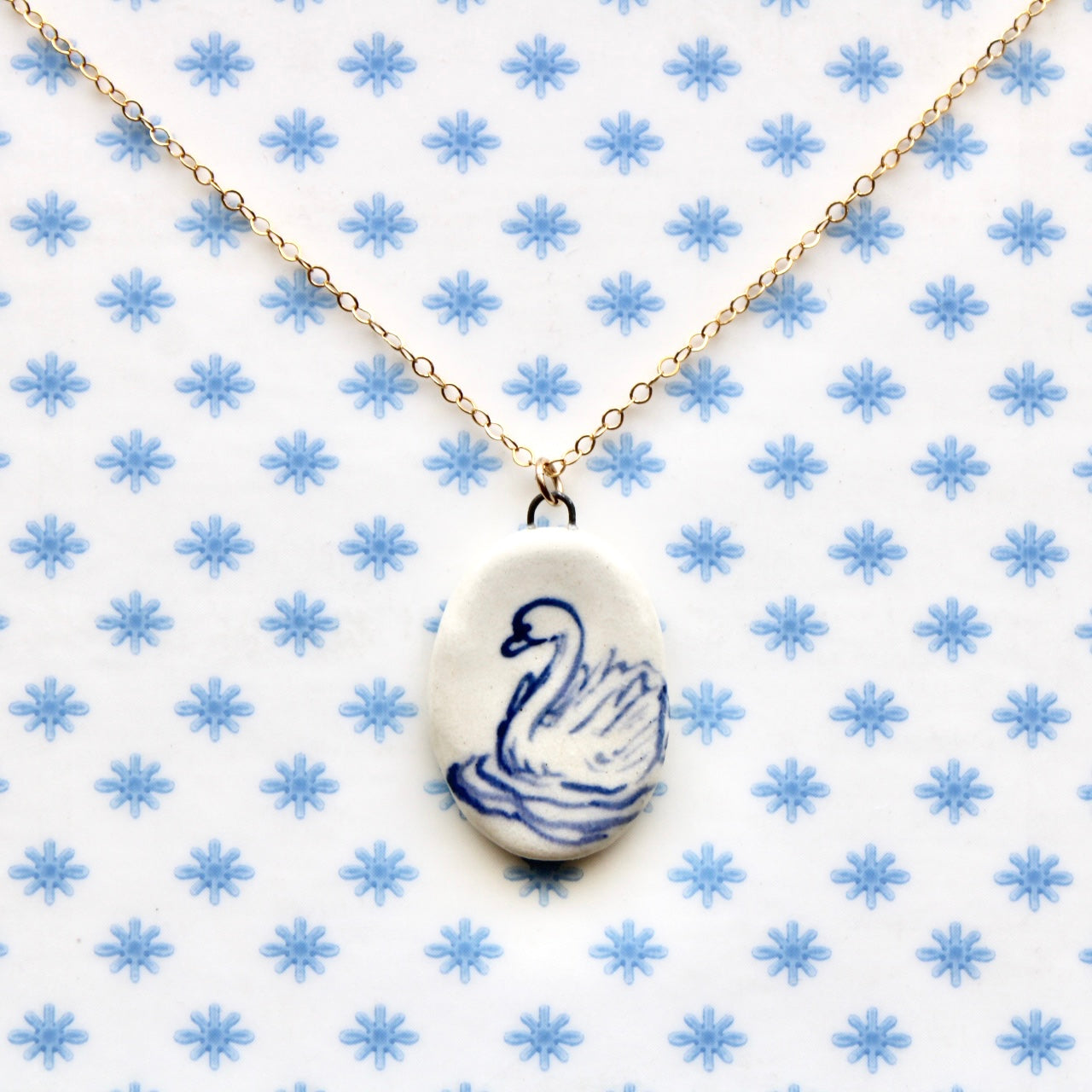 Swan Necklace in Gold