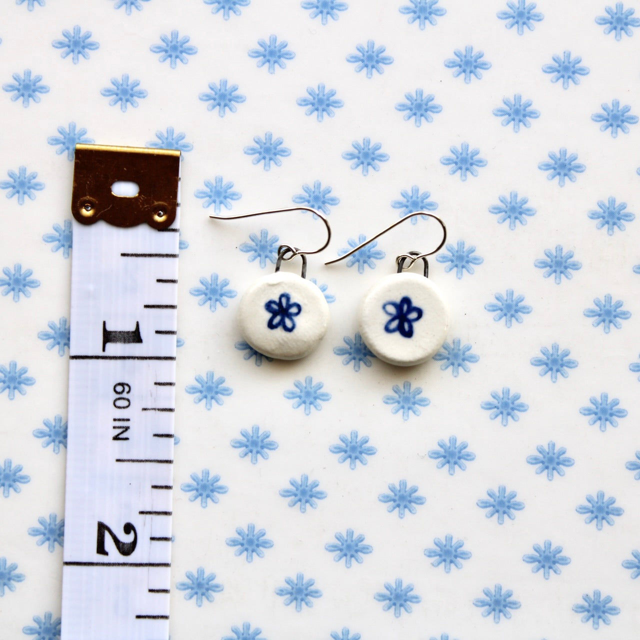 Flower Earrings in Silver