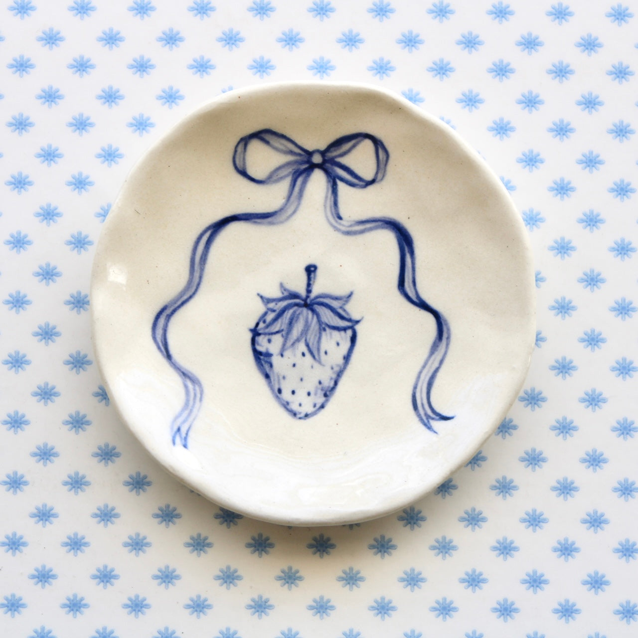 Strawberry Bow Mini Dish I