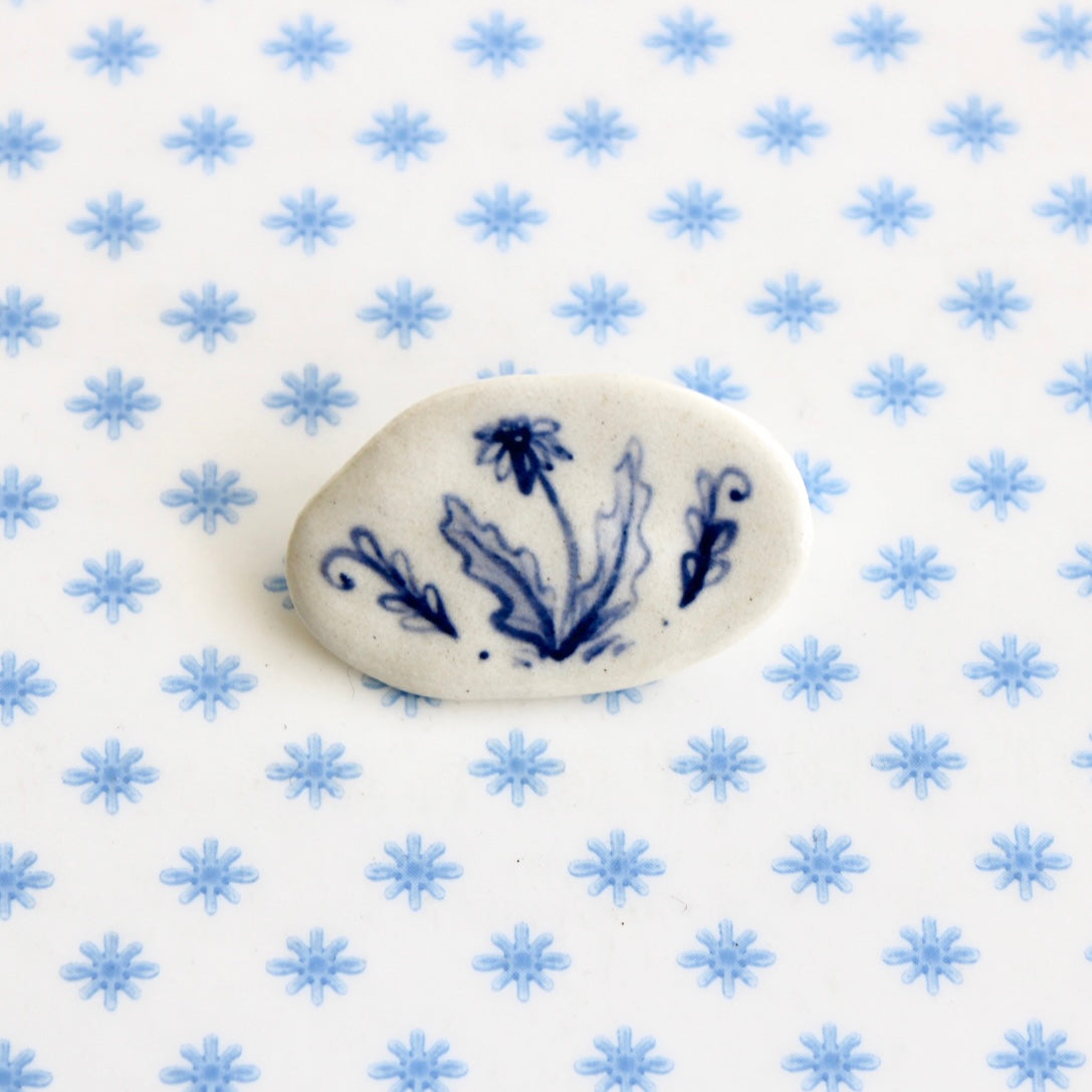 Daisy Brooch