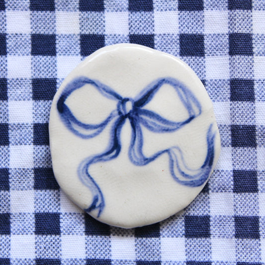 Bow Magnet