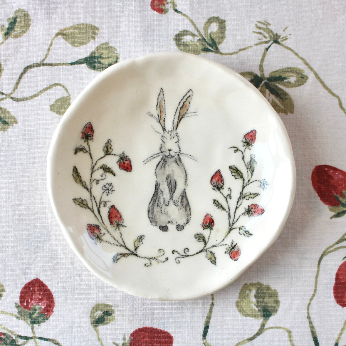 Bunny With Strawberry Vines Dish