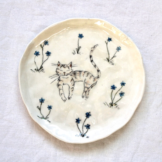 Cat With Flowers Dish