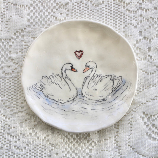 Two Swans Dish