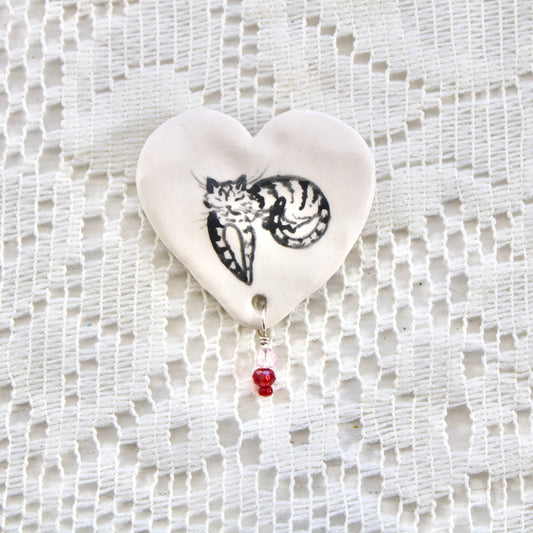 Sleeping Kitty Beaded Heart Magnet