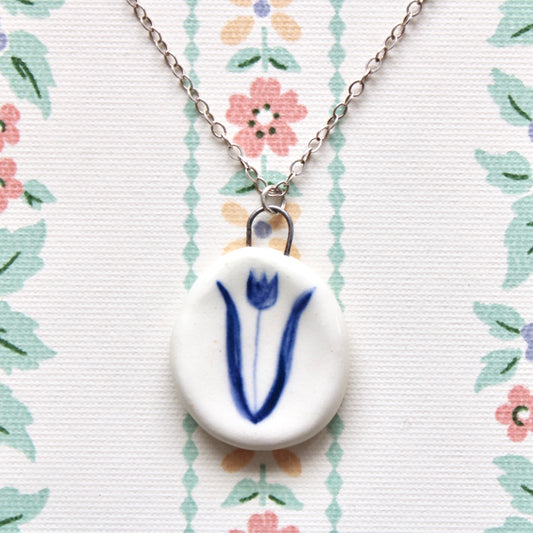 Tulip Necklace in Silver