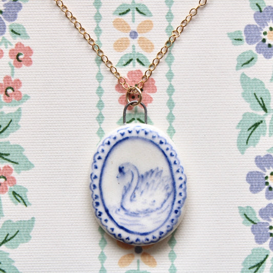 Swan Necklace in Gold