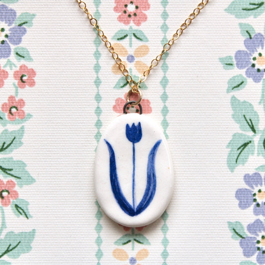 Tulip Necklace in Gold