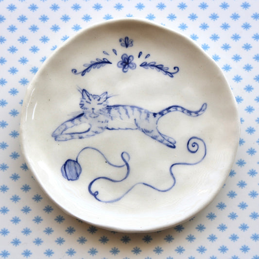 Cat With Yarn Dish