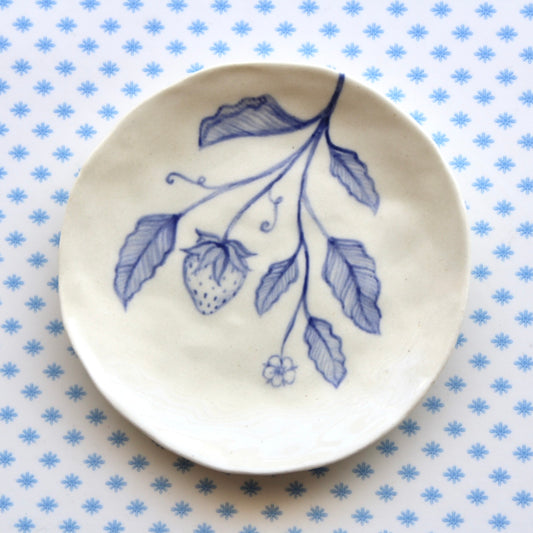 Strawberry Vine Dish