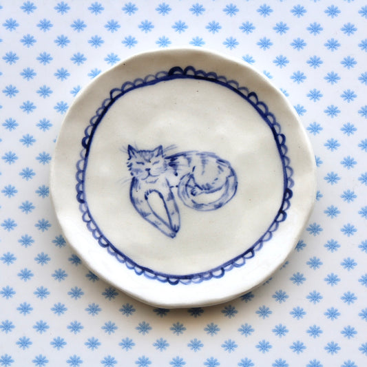 Sleeping Kitty Dish