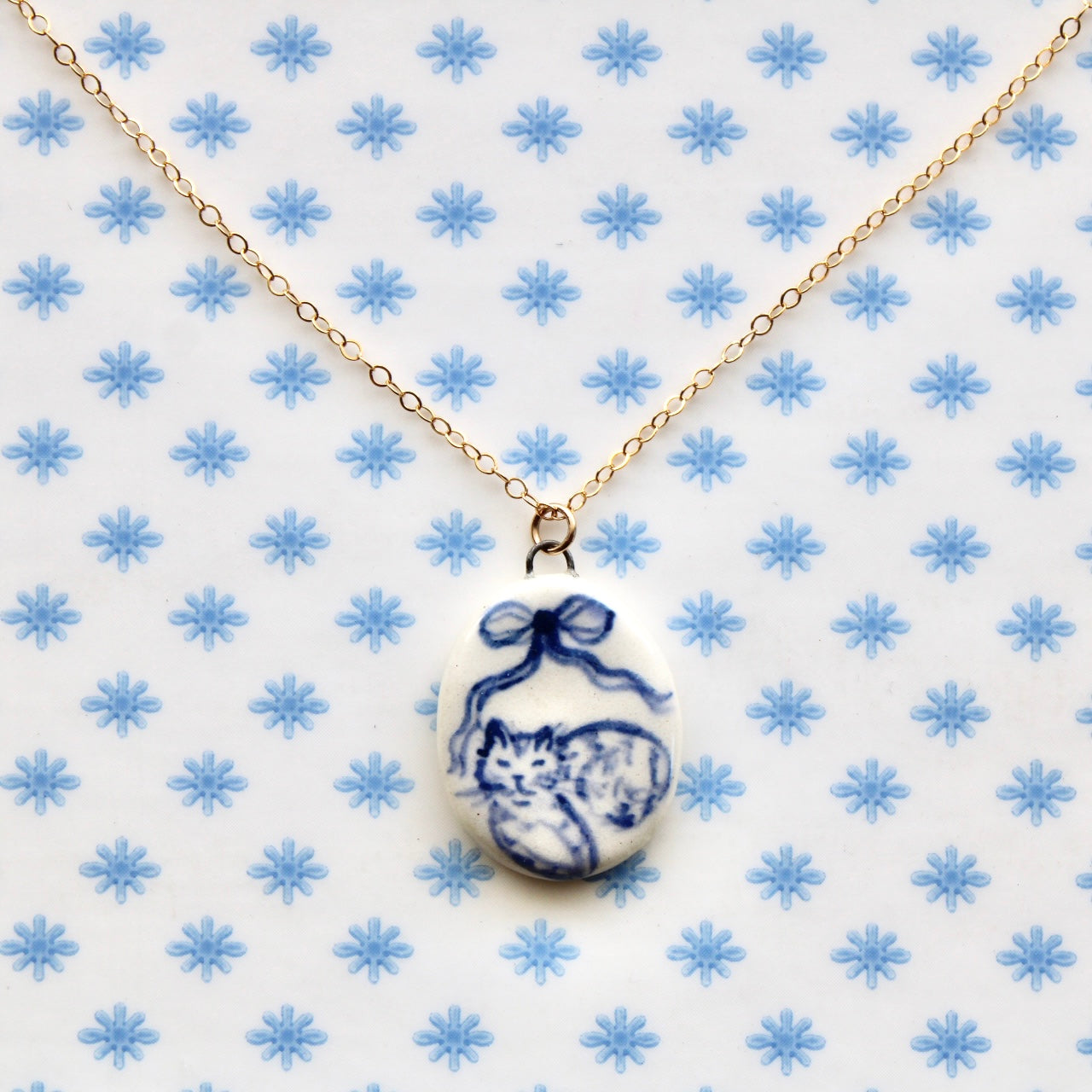 Kitty Necklace in Gold