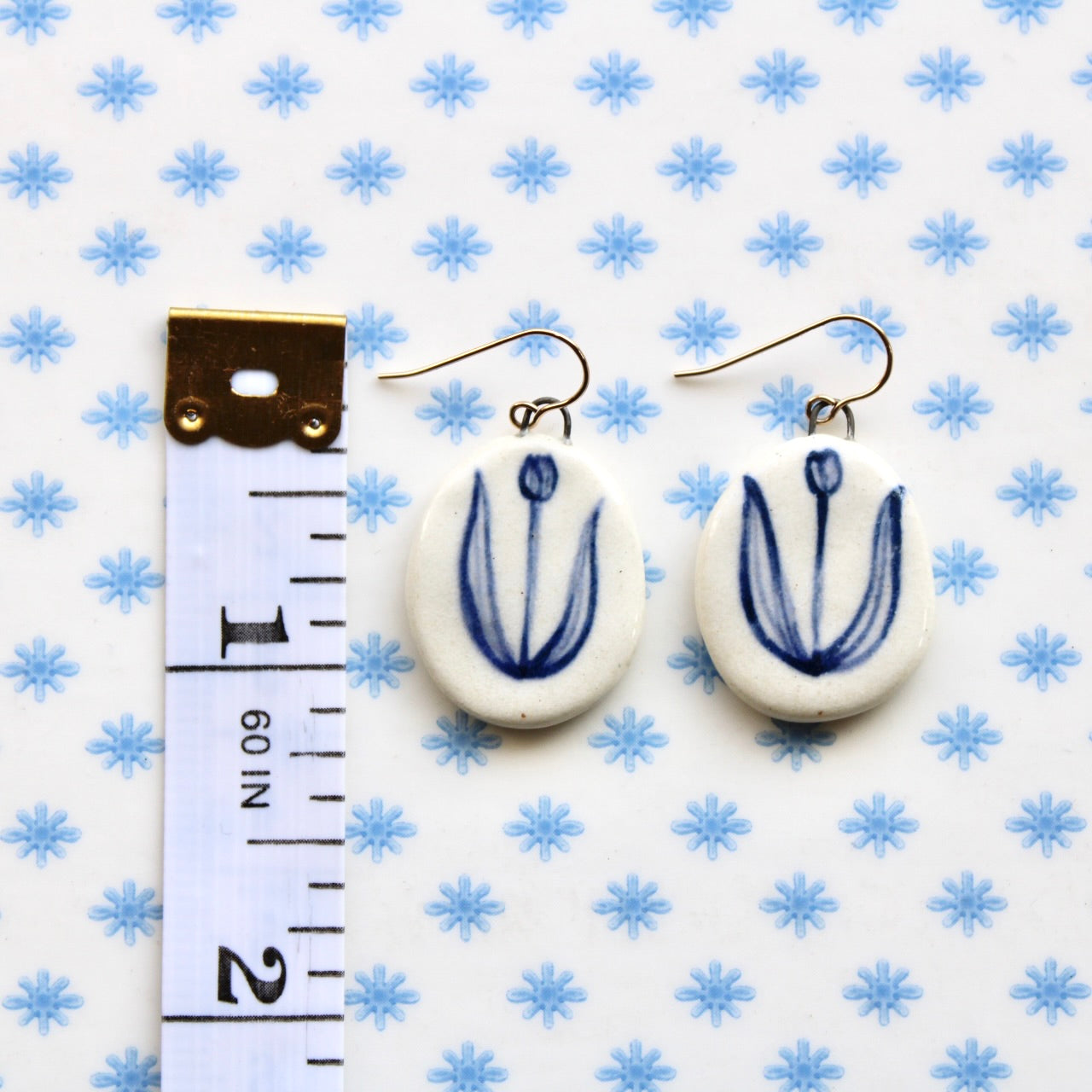 Tulip Earrings in Gold