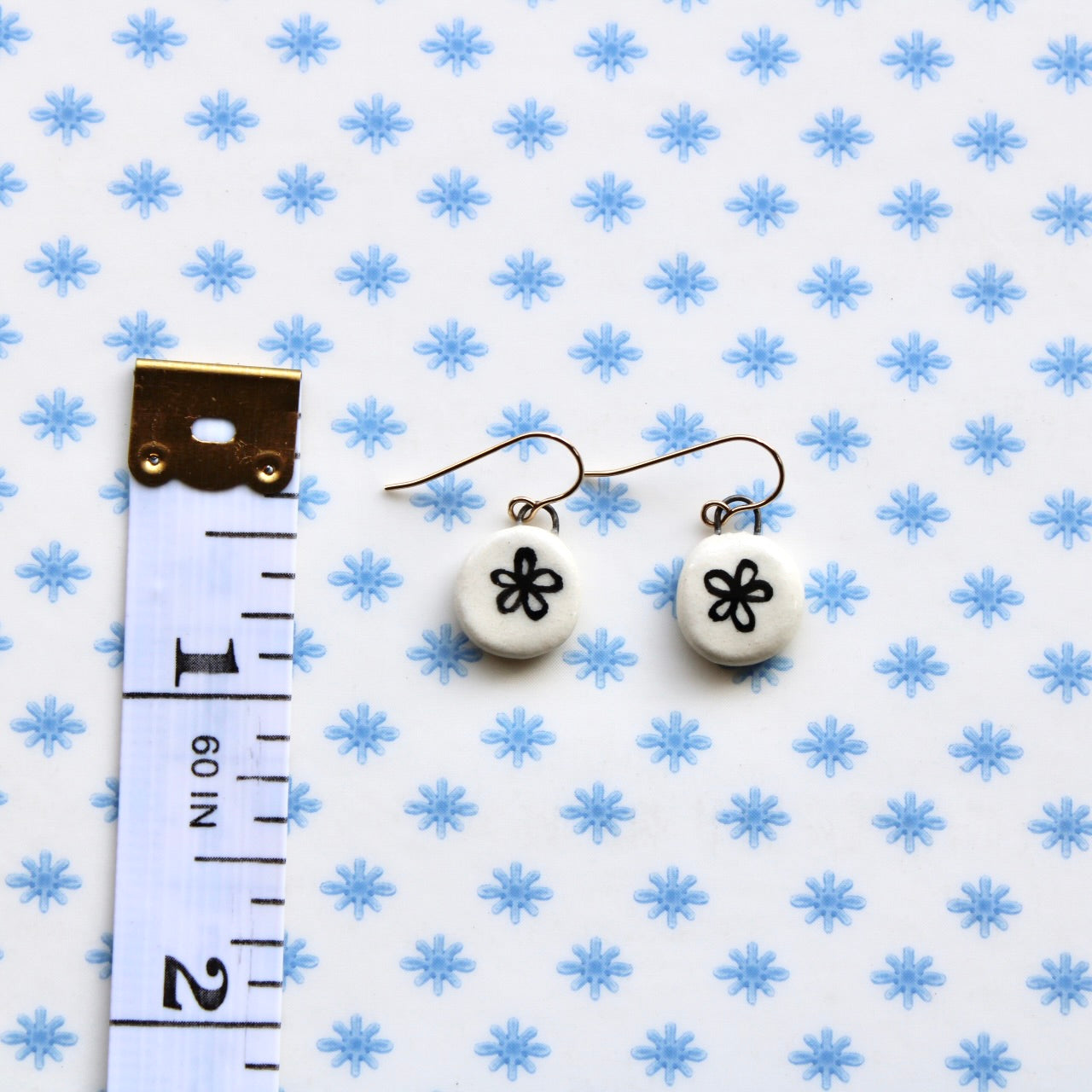 Flower Earrings in Gold