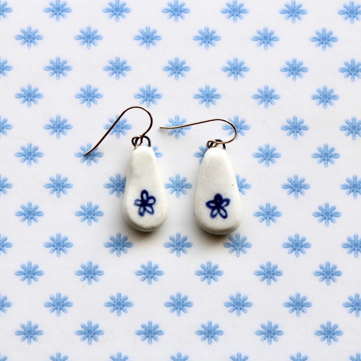 Flower Earrings in Gold
