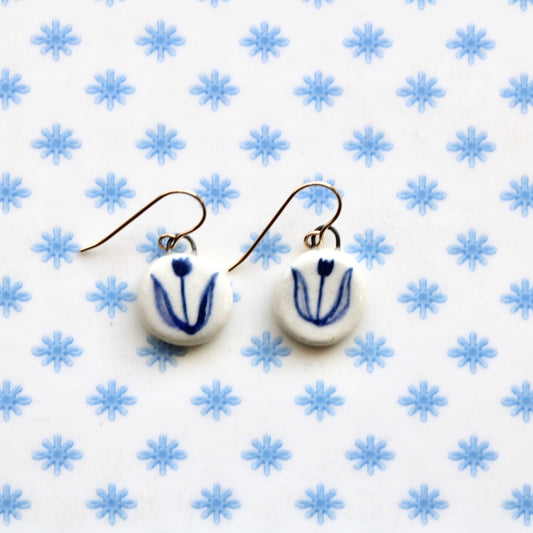 Tulip Earrings in Gold