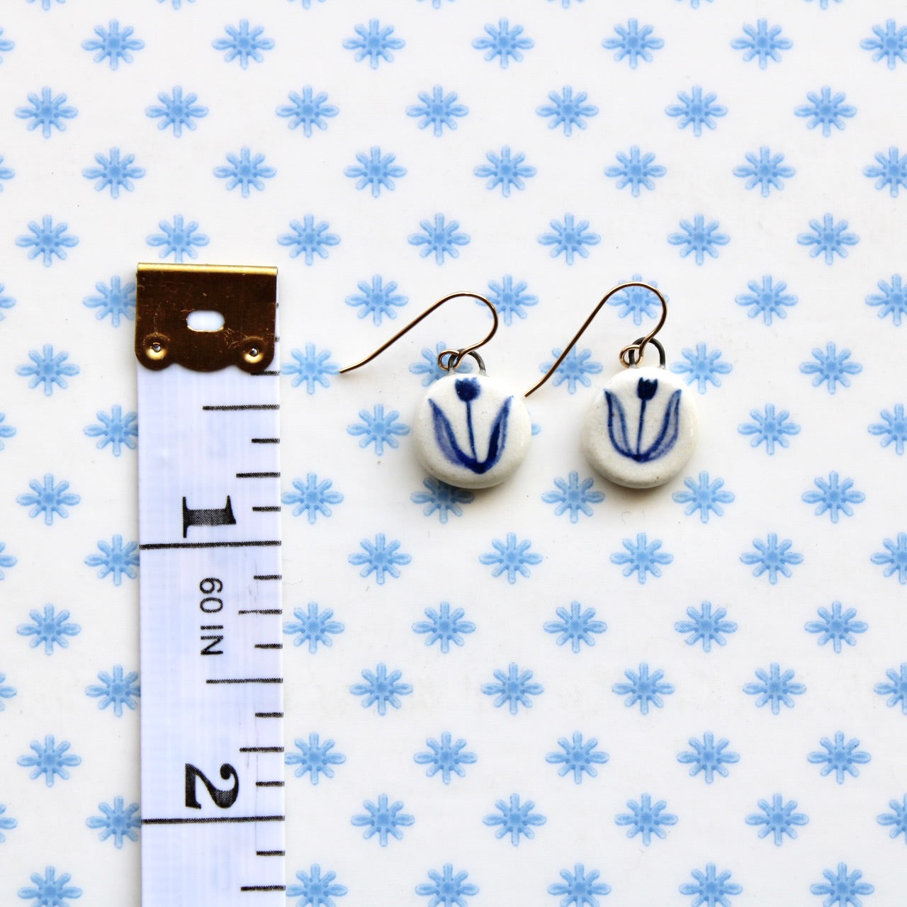 Tulip Earrings in Gold