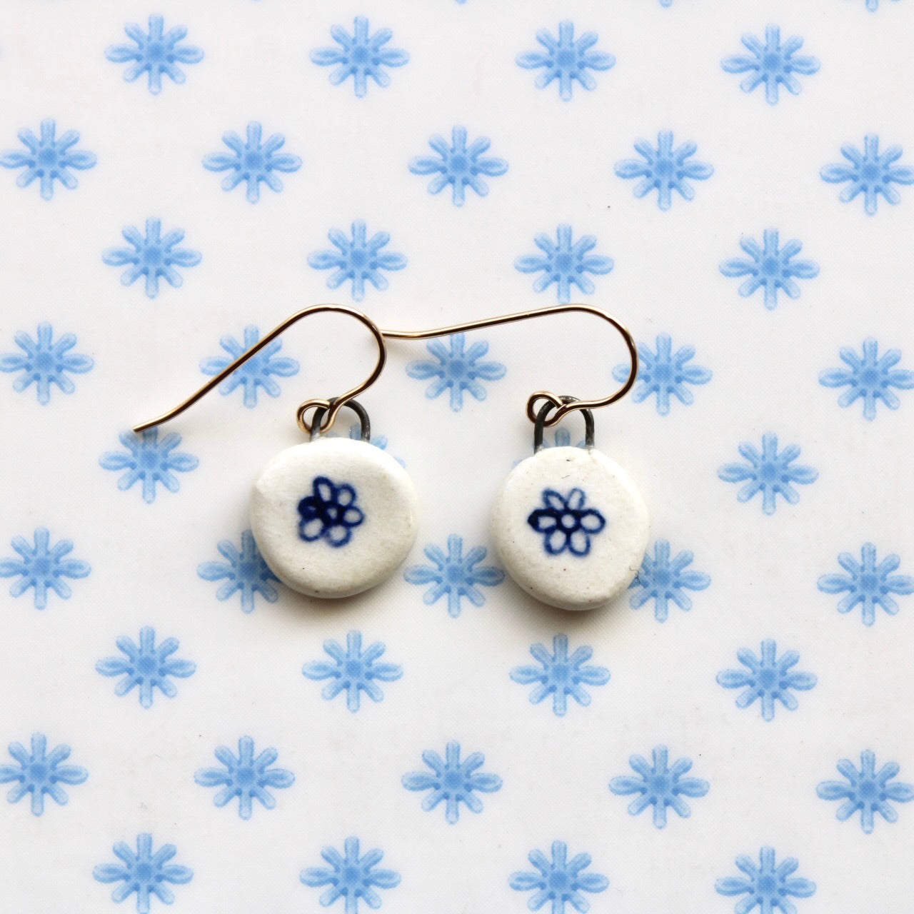 Flower Earrings in Gold