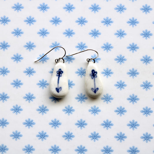 Flower Earrings in Silver
