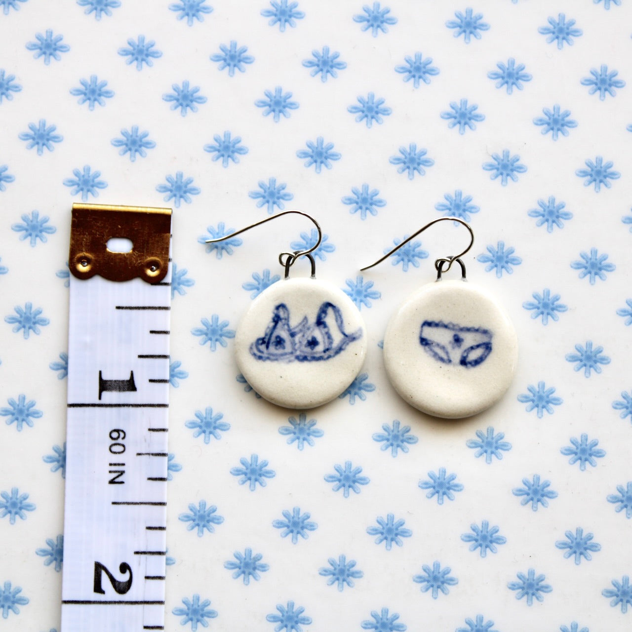 Laundry Earrings in Silver