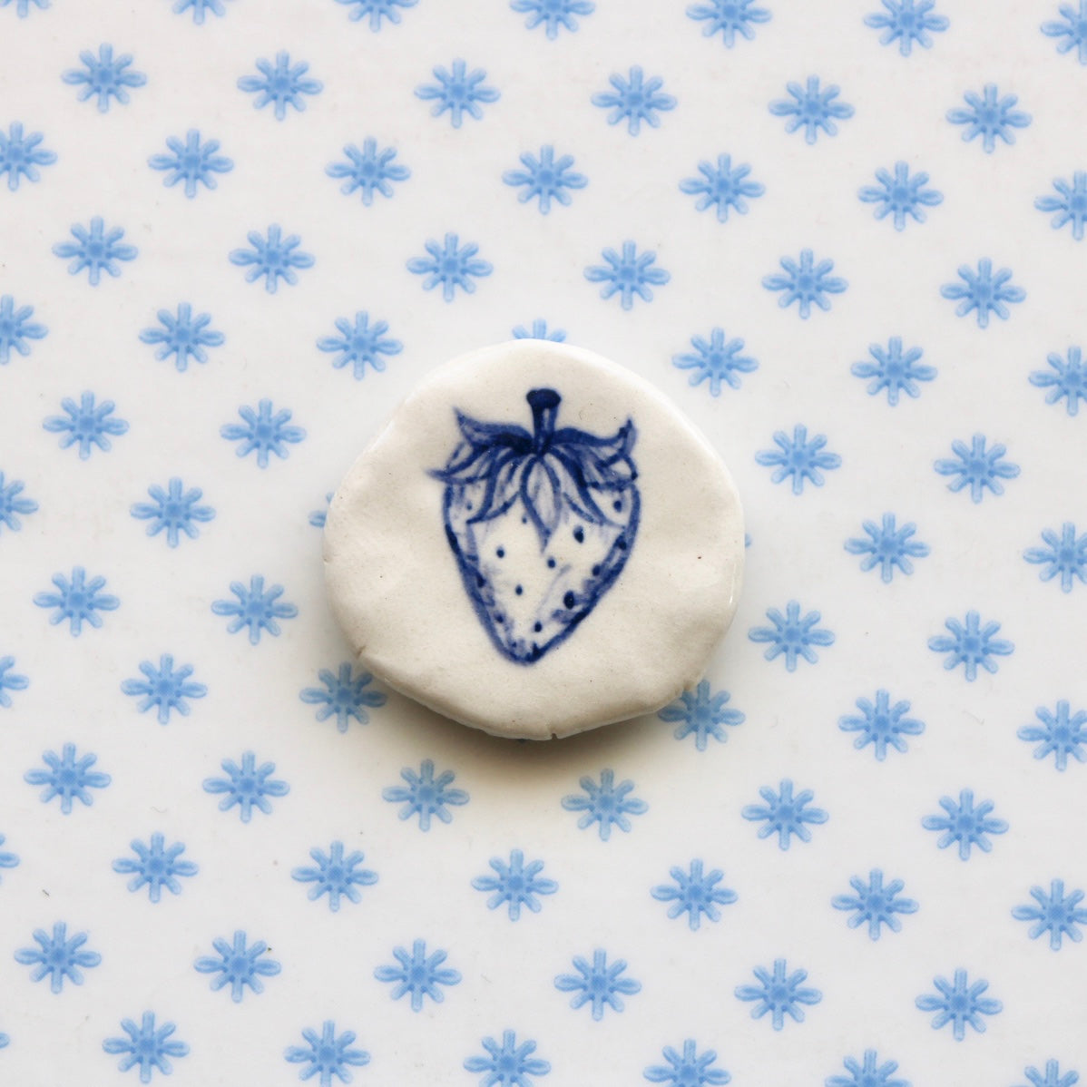 Strawberry Magnet