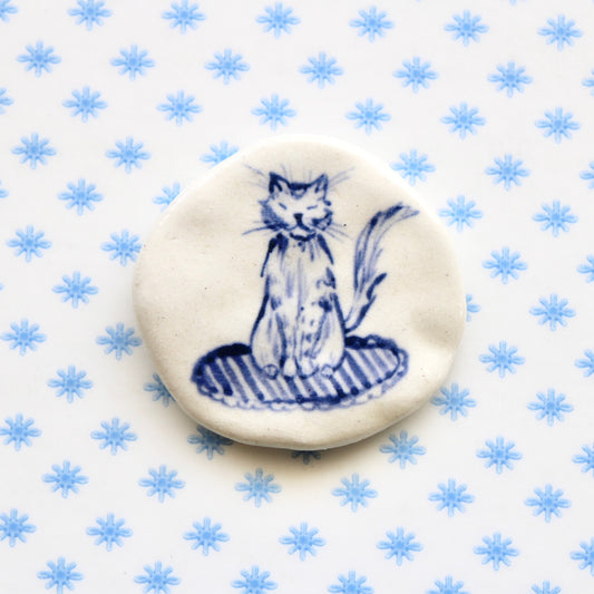 Sitting Kitty Magnet