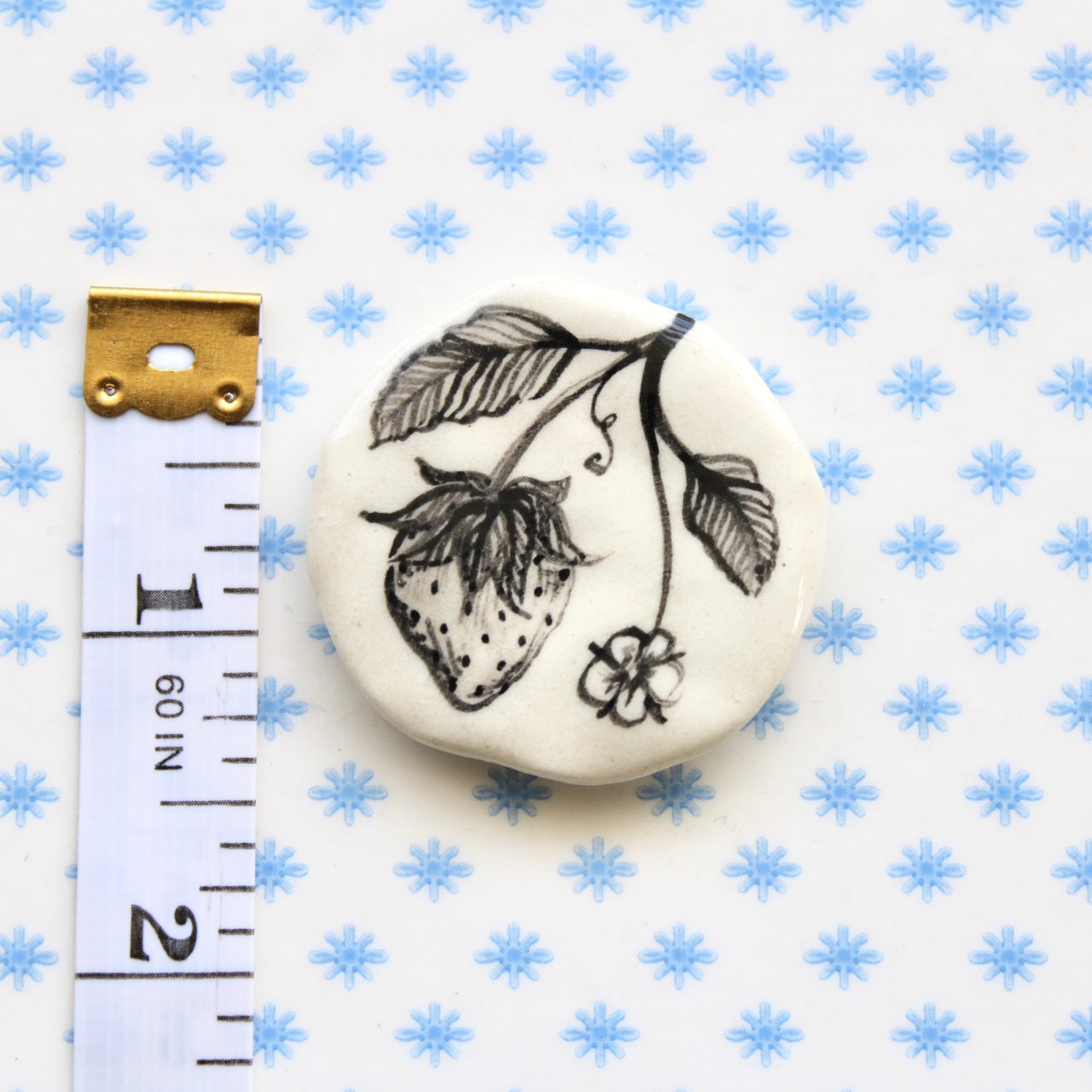 Strawberry Vine Magnet