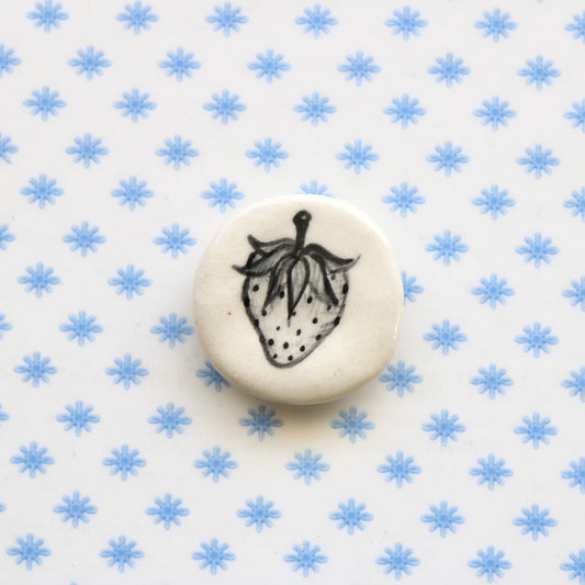 Strawberry Magnet in Black