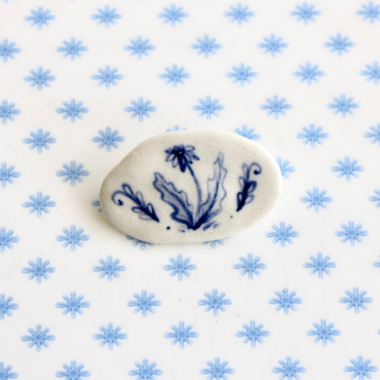 Daisy Brooch