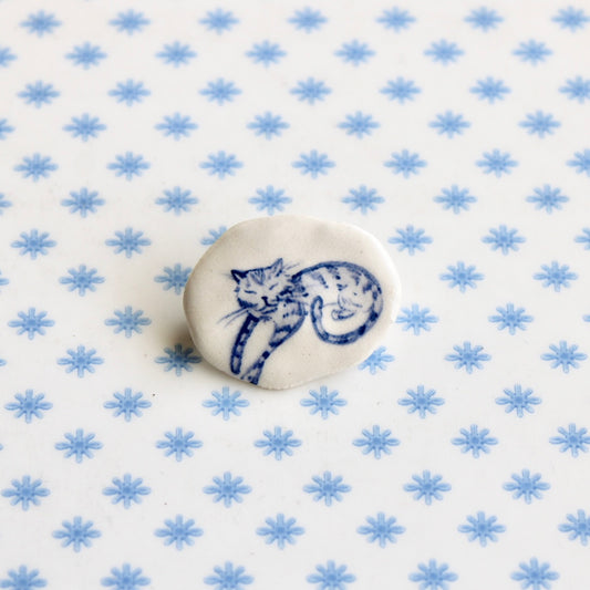 Cat Brooch II