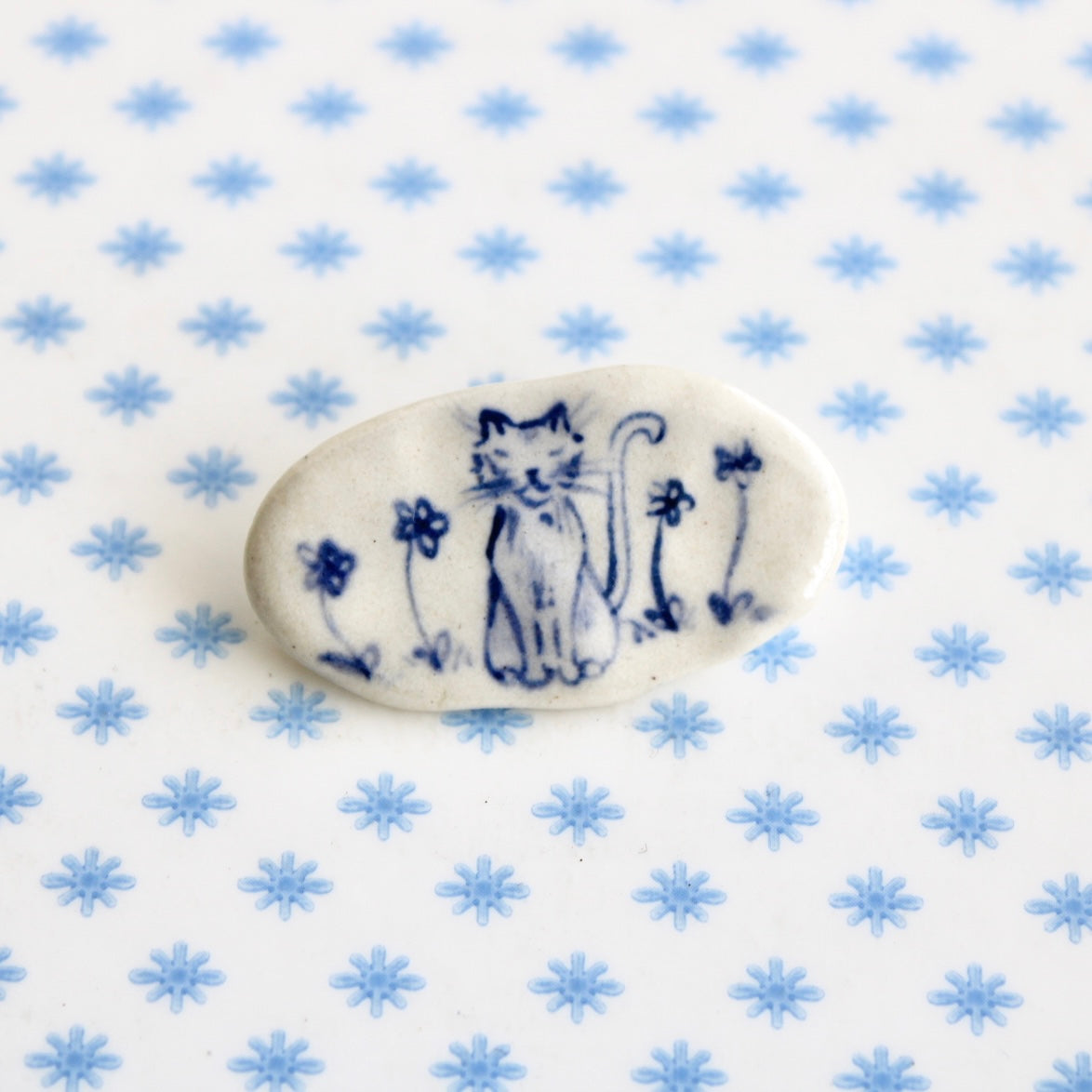 Cat With Flowers Brooch II